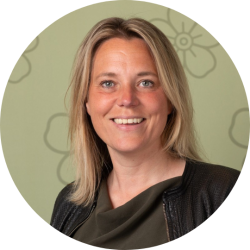Anne Claire van der Lugt